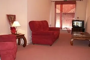 ホテル Logis L'auberge Du Quercy Blanc